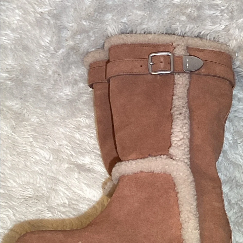 Coach shearling boots size 7